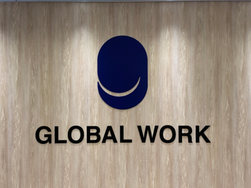 スタイリッシュでイイ女！【GLOBAL WORK】の「フォーマル・オフィスカジュアル」