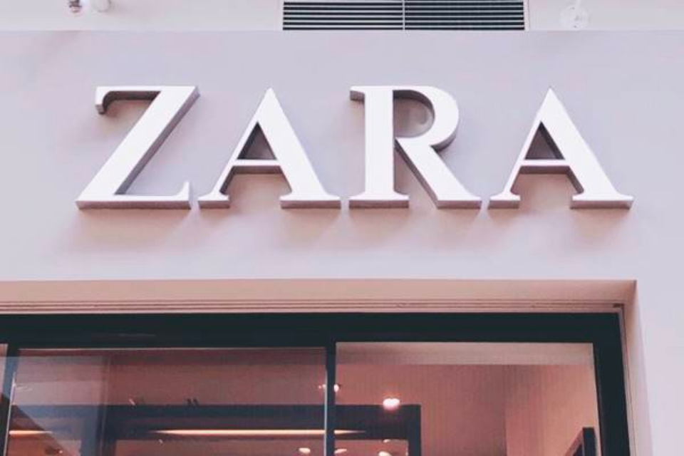 ザラジョは目を付けてる！【ZARA】のカラー豊富な「ストレッチデニムパンツ」が話題