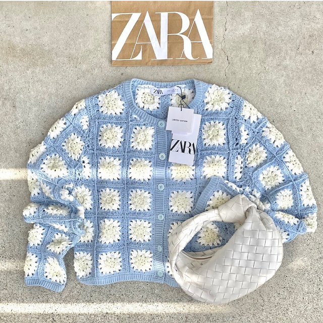 これ一つでコーデが変貌する！【ZARA】のトレンド「カラーアイテム」特集