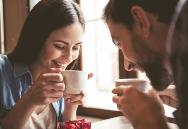 ビビっときたんだ！男性が心奪われるほどのモテ女ってどんな人？