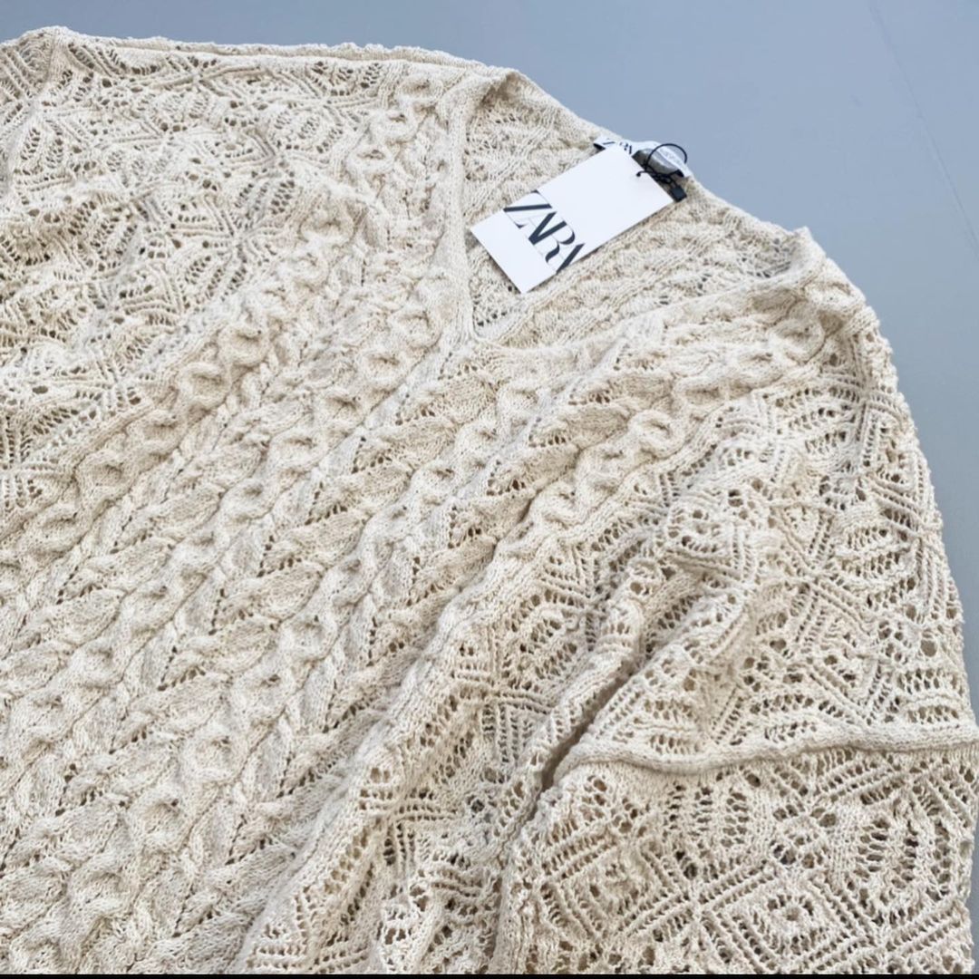 ザラ 透かし編み セーター - ニット/セーター