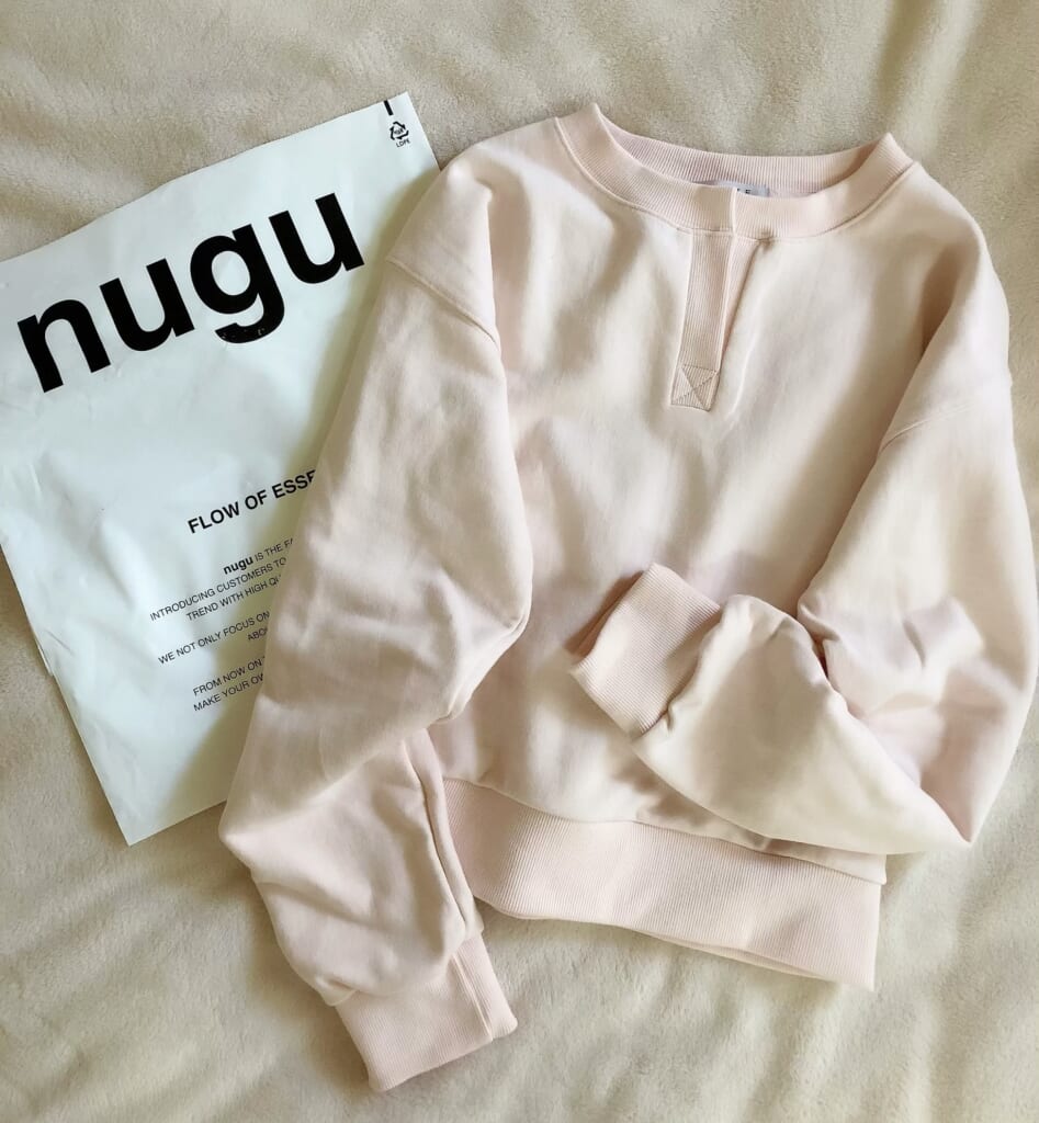 淡いピンクカラーがたまらない♡【nugu】春のスウェットコーデ集