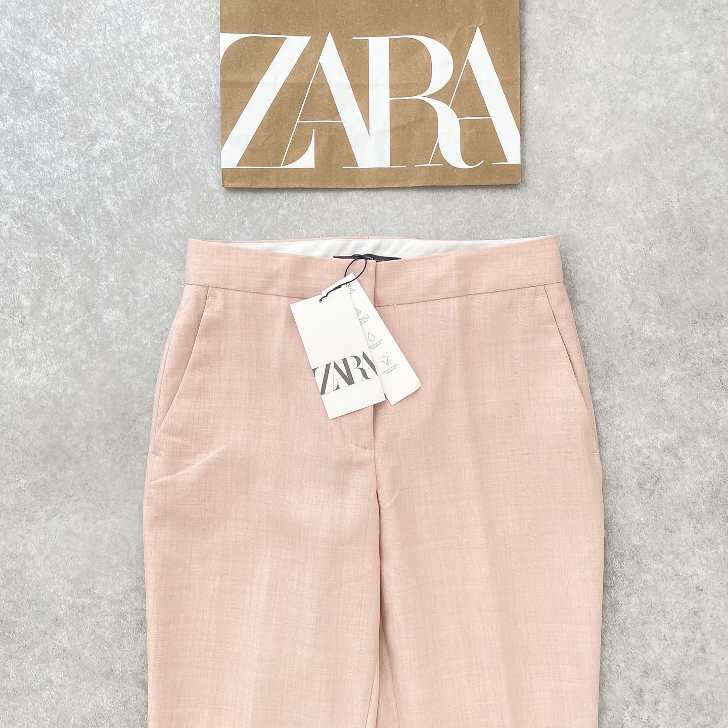 「薄ピンクって、ほんと使える」【ZARA】の”クロップド丈パンツ”特集