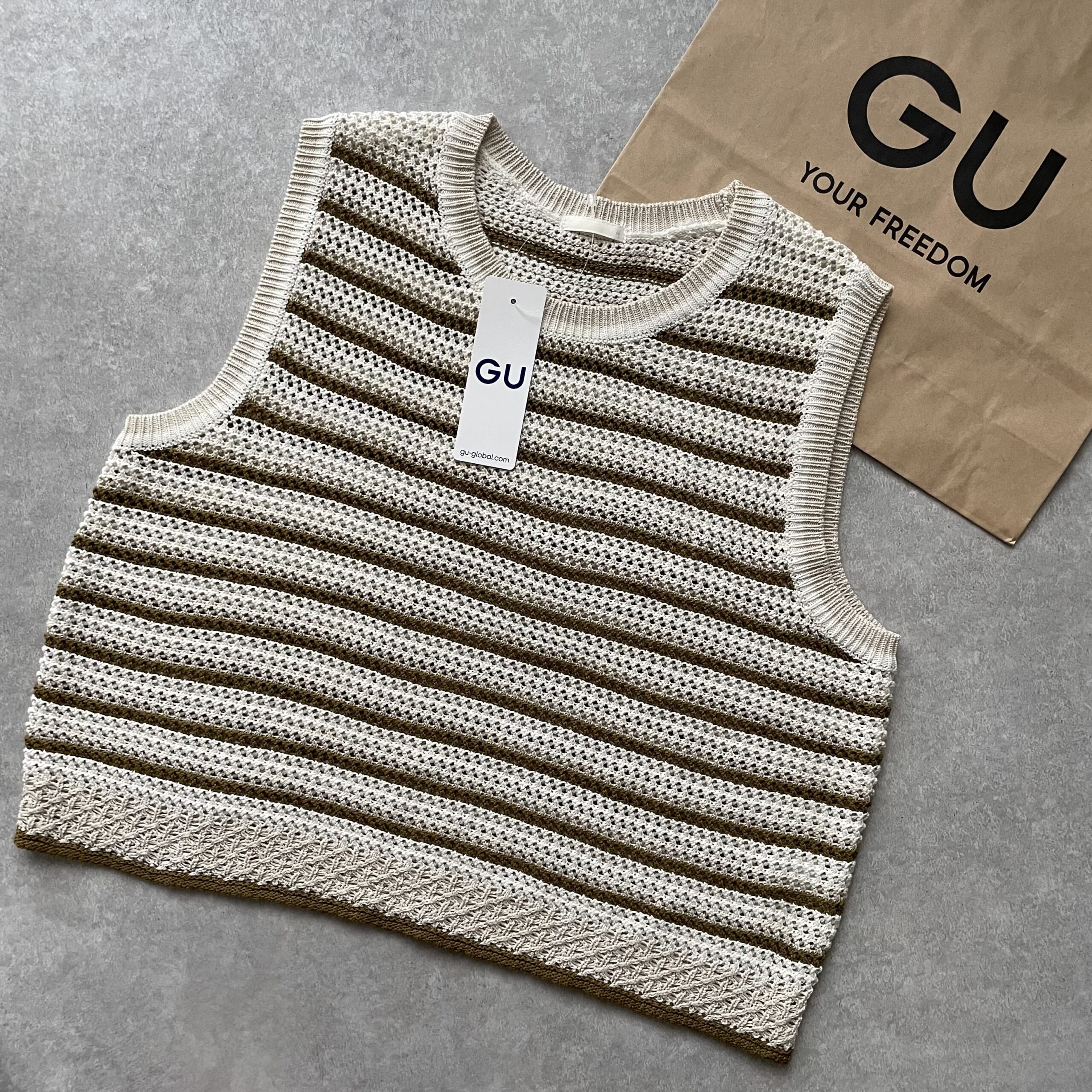 「迷わず買いました！」【GU】”透かし編みボーダーセーター“が可愛い♡