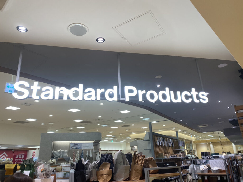 330円で本当にいいの！？【StandardProducts】の「ランチ巾着バッグ」がオシャレでお値段以上♡