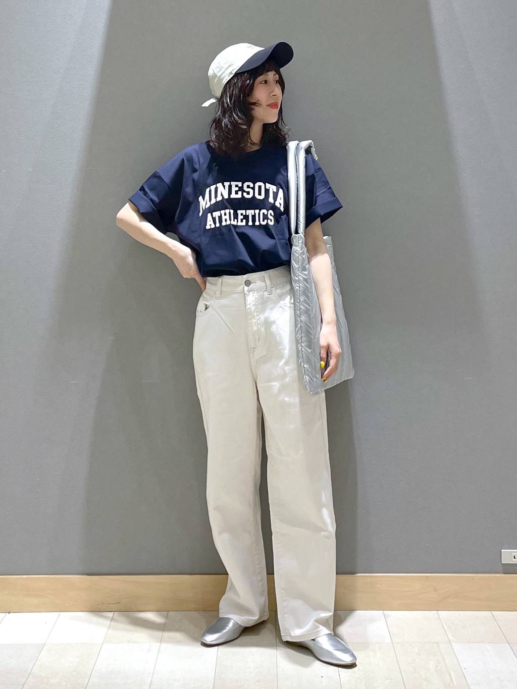 春夏は『デニム × Tシャツ』が最強！【グローバルワーク】即試したい♡「オシャ見えコーデ」