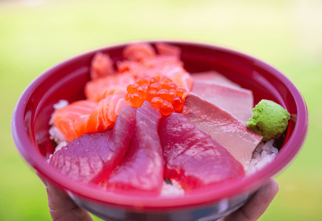 嫁が仕事で遅くなった日に夕飯の準備をしてくれた義母　食事と一緒に置いてあった紙で義母の企みに気づき落胆